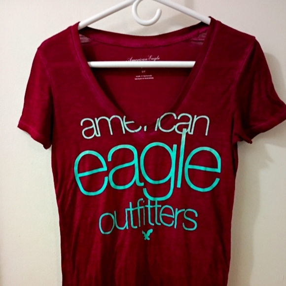 American Eagle Outfitters Tops - American Eagle Outfitters Crew Cut Burgundy Womans Tee.